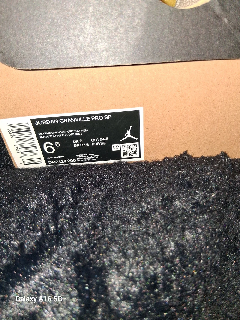 Jordan Men’s Athletic Shoes in Beige and Black